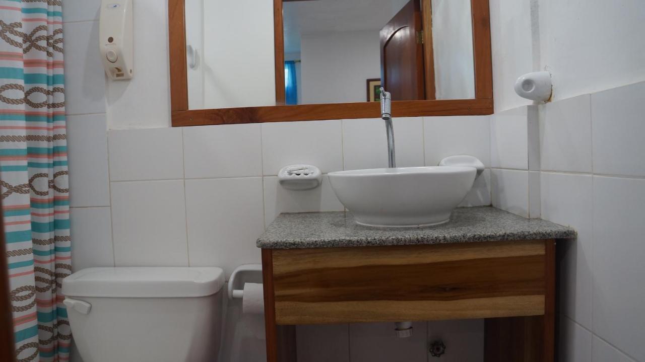 Hostal Marysol Puerto Ayora  Kültér fotó